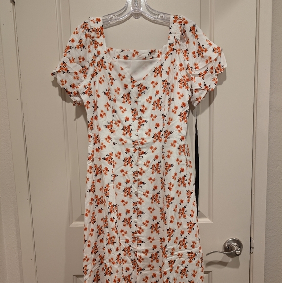 NWT! JNSQ White with Floral print Marianne SUNDRESS size 6 - Picture 2 of 9